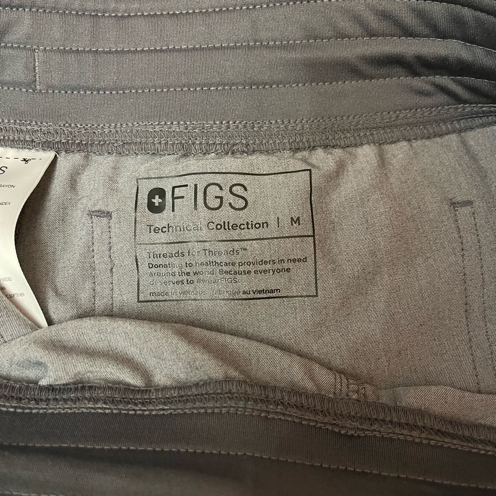 Figs Gray Technical Collection Pants - Picture 3 of 3